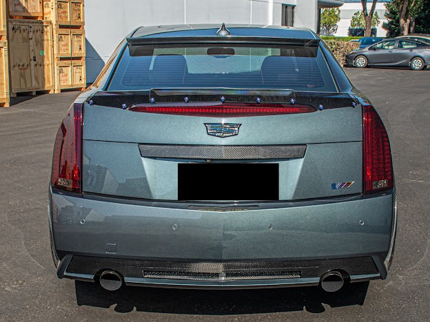 2009-15 CADILLAC CTS-V V2 SEDAN | CARBON FIBER REAR TRUNK DECKLID APPLIQUÉ INSERT-FOR MODELS EQUIPPED WITH SINGLE LENS CAMERA